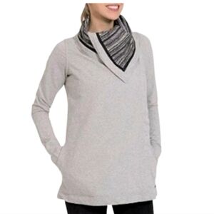 Lululemon Savasana wrap light Heathered gray cowl neck jacket